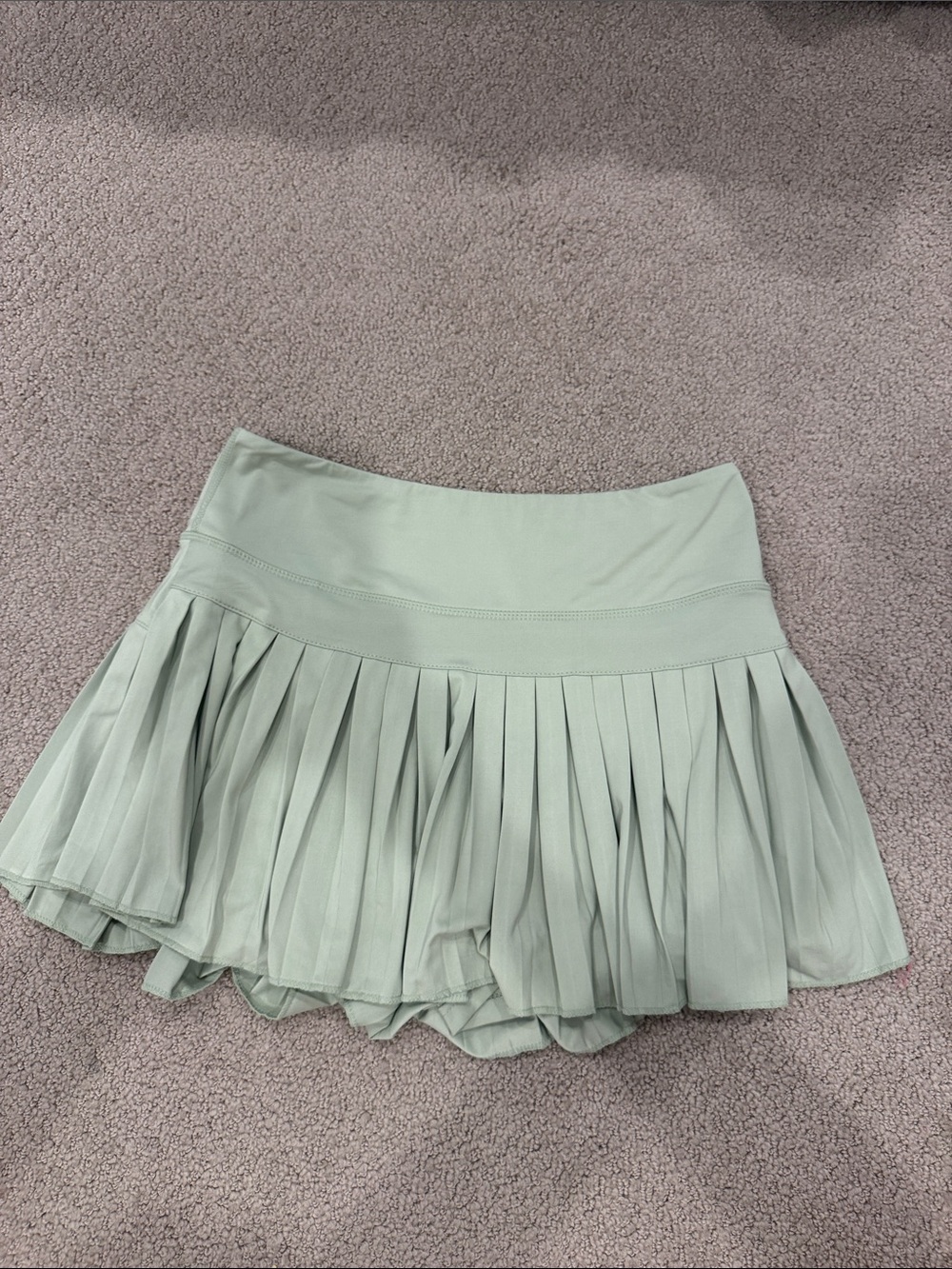 Pleated Mint Green Mini Skirt with Wide Waistband